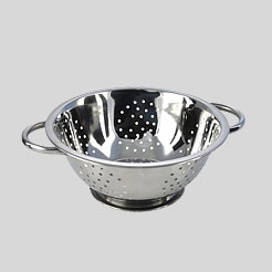 Category Strainers, Sieves & Colanders image
